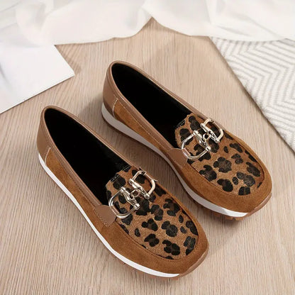 Mocasín Animal Print - Elegancia y Comodidad